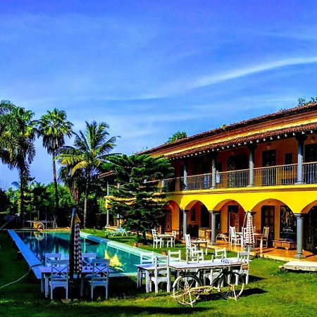 Sur La Mer Morjim Exterior photo