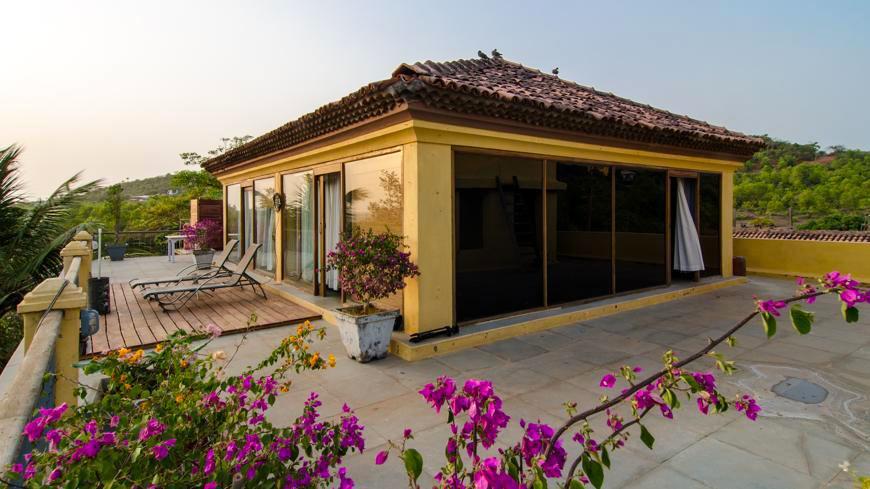 Sur La Mer Morjim Exterior photo